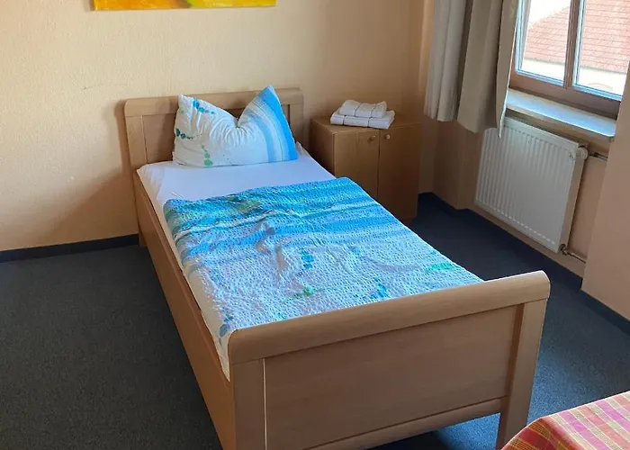 게스트하우스 Fruhstuckspension Klosterhof In Franken 3*